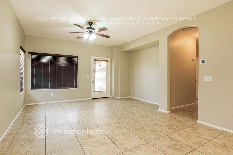 Building Photo - 11737 W Madison St