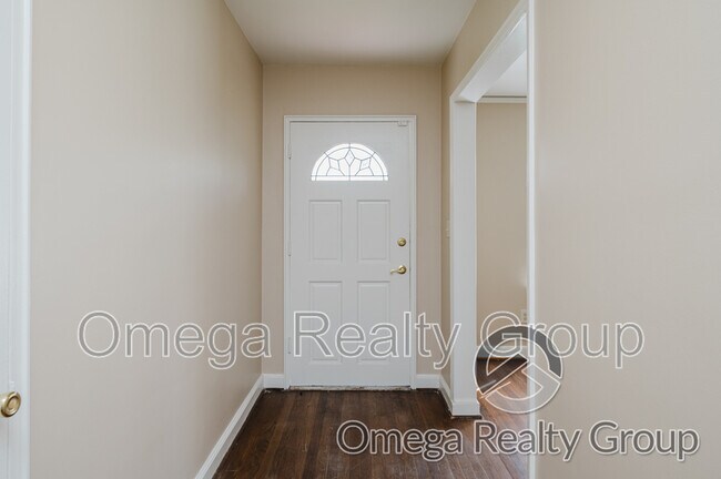 Building Photo - 2941 Ashley Ave