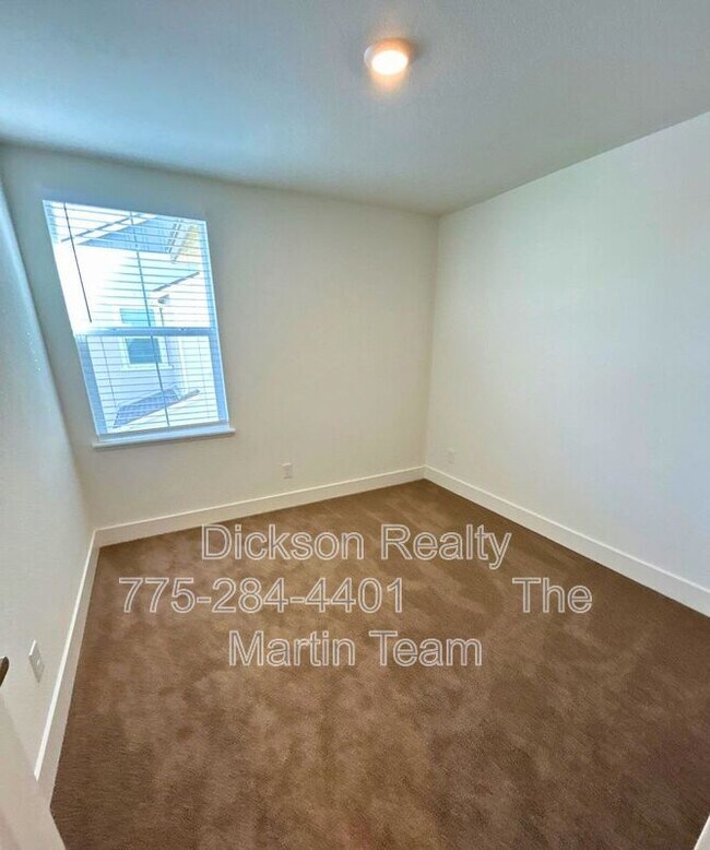 Building Photo - 1933 Muscovite Dr