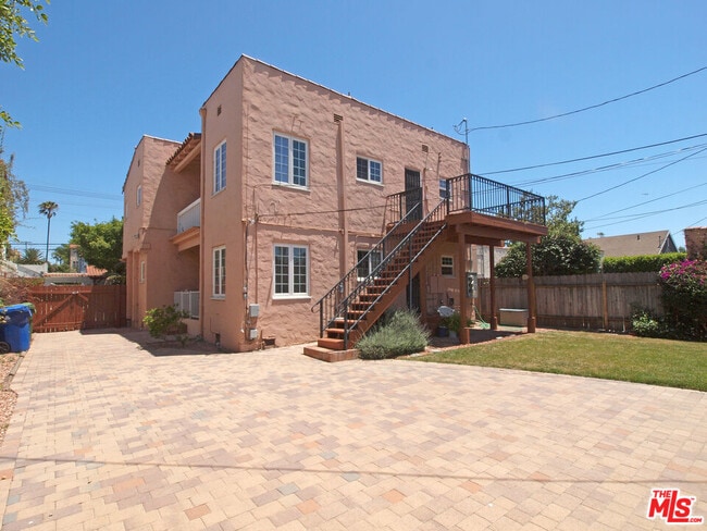 Building Photo - 1611 Ellsmere Ave