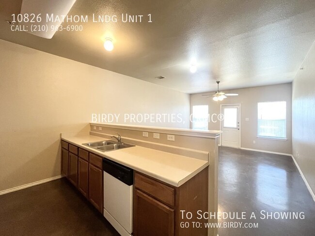 Building Photo - "Spacious 3-Bedroom Home with 2.5 Baths in...