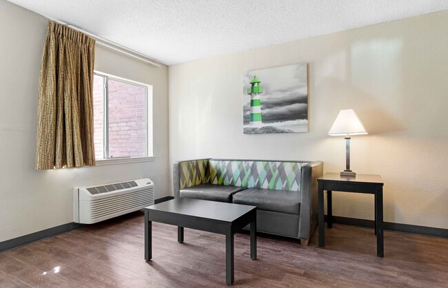 Building Photo - Furnished Studio-Houston - Katy Freeway - ...