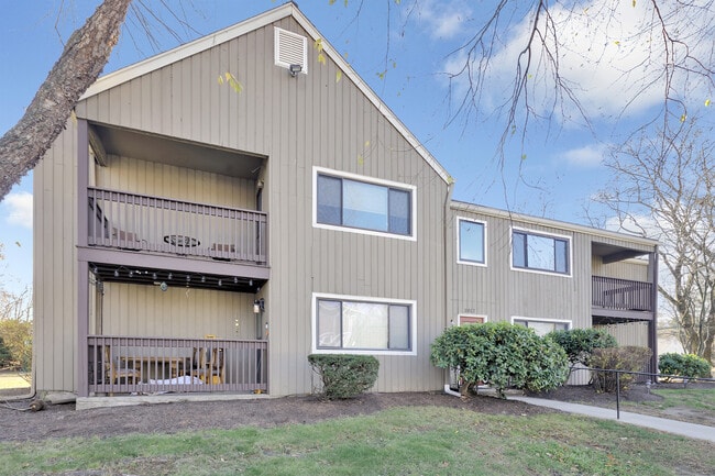 Building Photo - 3012 Madison Ave