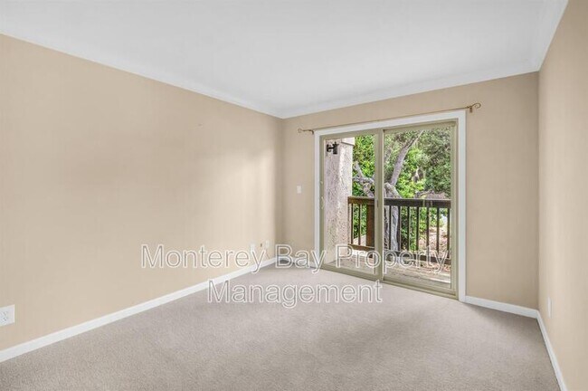Building Photo - 29 Montsalas Dr