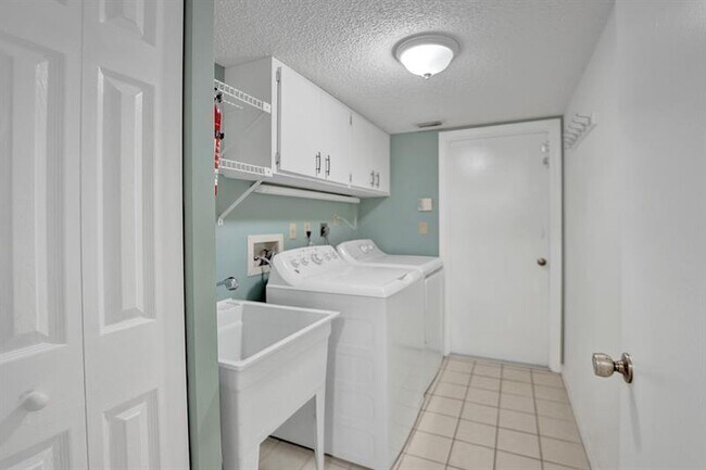 Building Photo - 21349 Placida Terrace