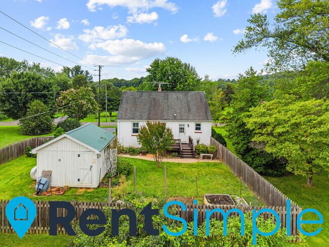 Building Photo - 5112 Broad Run Church Rd