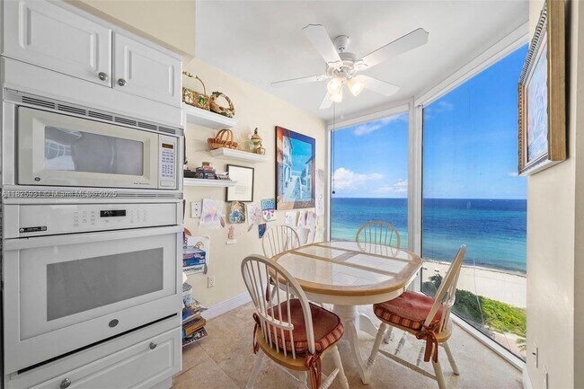 Building Photo - 4775 Collins Ave