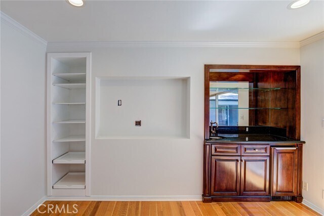 Building Photo - 2740 Hutton Dr