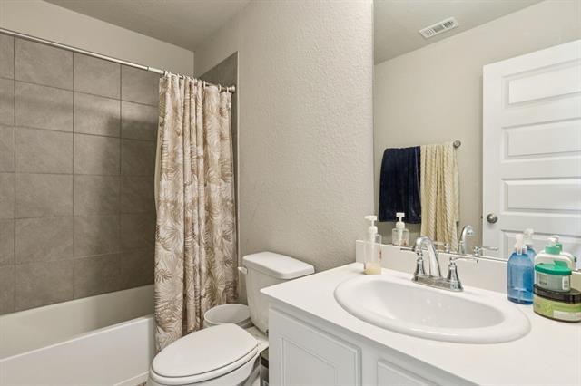 Building Photo - 8982 Delway Dr