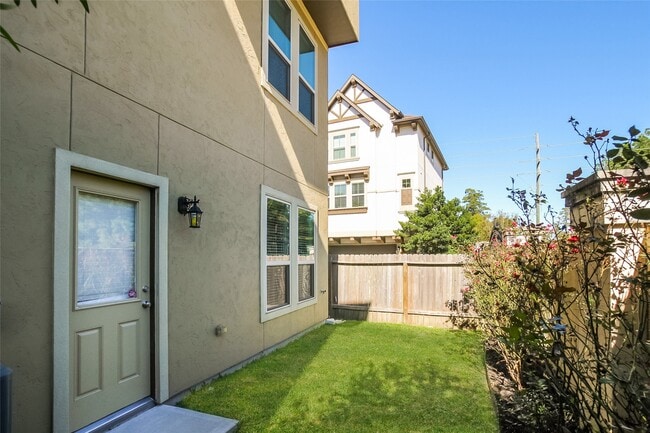 Building Photo - 2845 King's Retreat Cir