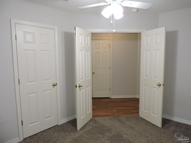 Building Photo - 1449 Greystone Dr