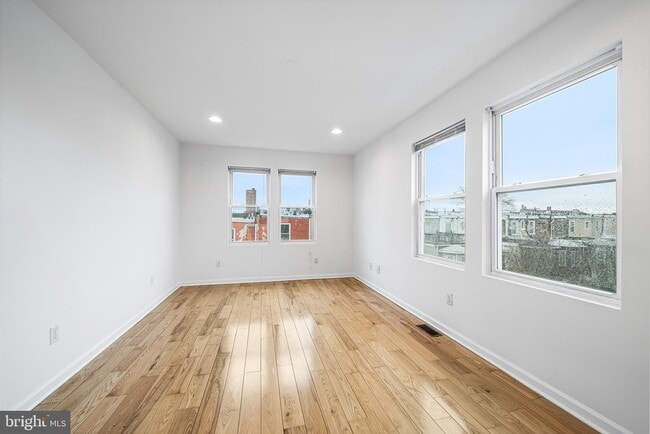 Building Photo - 4047 Green St