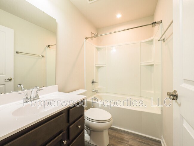 Building Photo - 311 Weststone Walk