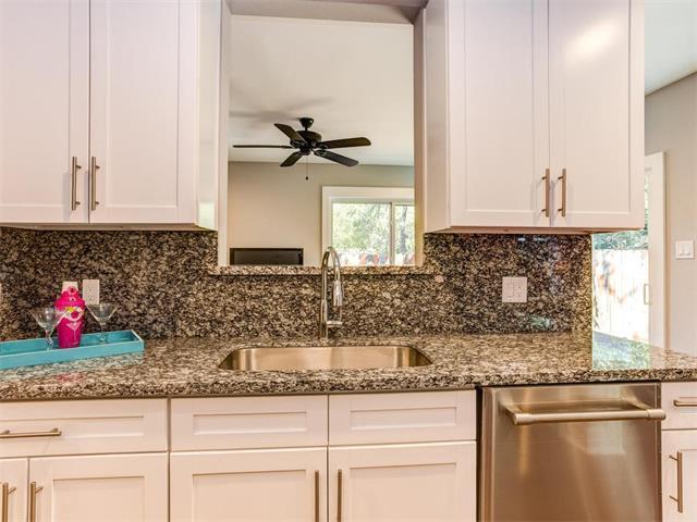 Building Photo - 2609 S 5th St