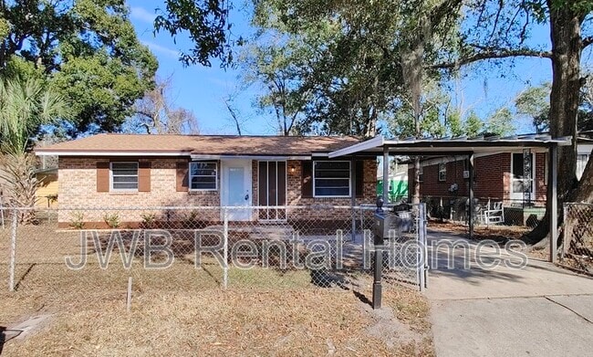 Primary Photo - 2153 W 14th St