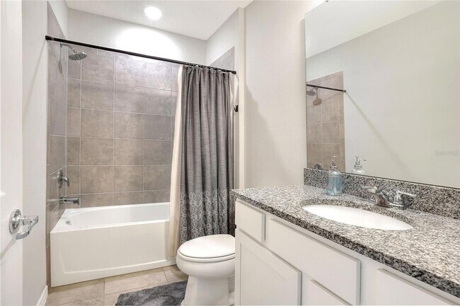 Building Photo - 1623 Aspen Ave