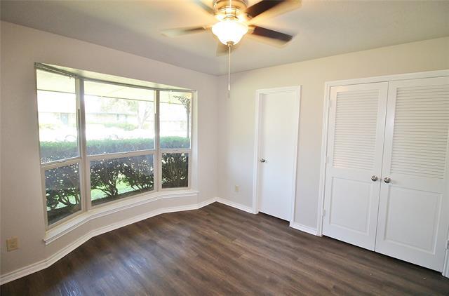 Building Photo - 4219 Oak Arbor Dr