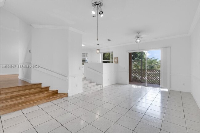 Building Photo - 1413 SW 158th Ave