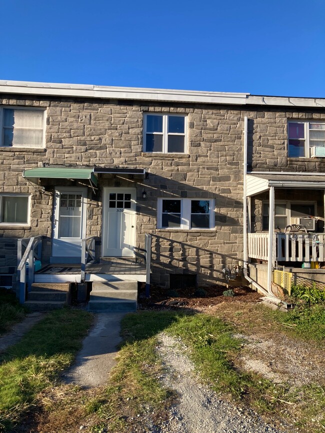 Primary Photo - 3120 Sycamore St