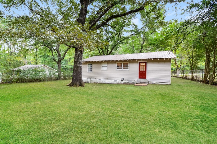 Building Photo - 3776 Hilltop Rd SE