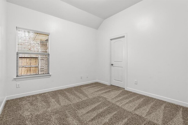 Building Photo - 11226 Glenforest Dr