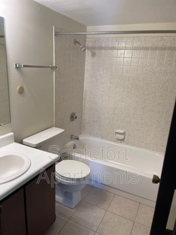 Building Photo - 5300 Haymeadow Ln