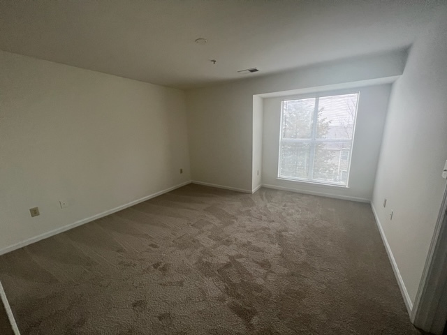 Building Photo - 33 Hamiltons Harbor Dr