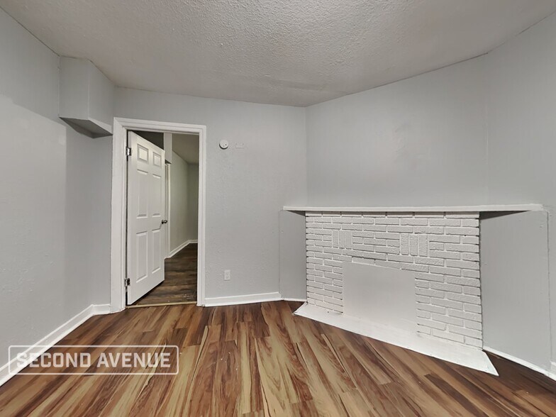 Building Photo - 5721 Teeler Ave