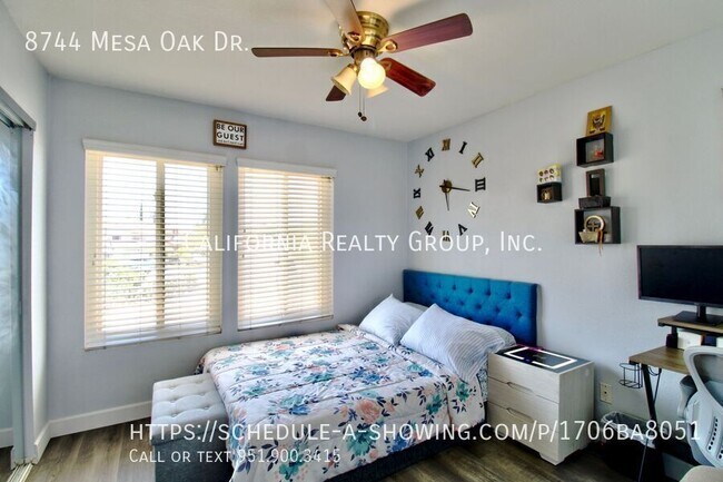 Building Photo - 8744 Mesa Oak Dr