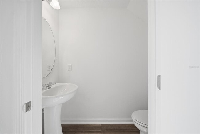 Building Photo - 6155 Daerr Rdg St