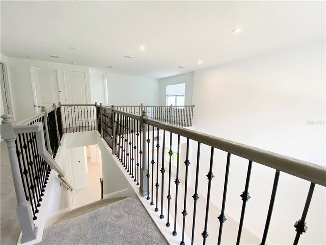 Building Photo - 1409 Lone Feather Trail