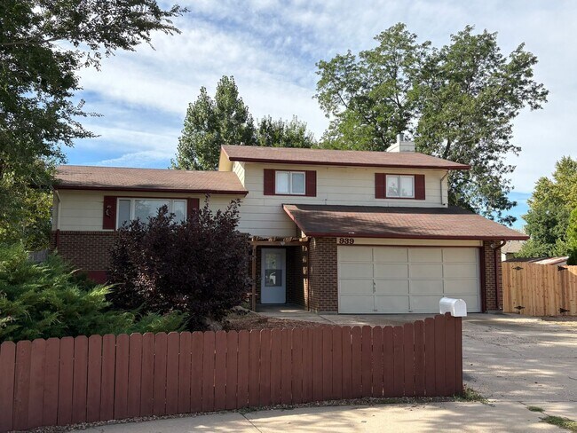 Building Photo - 939 49th Ave Pl