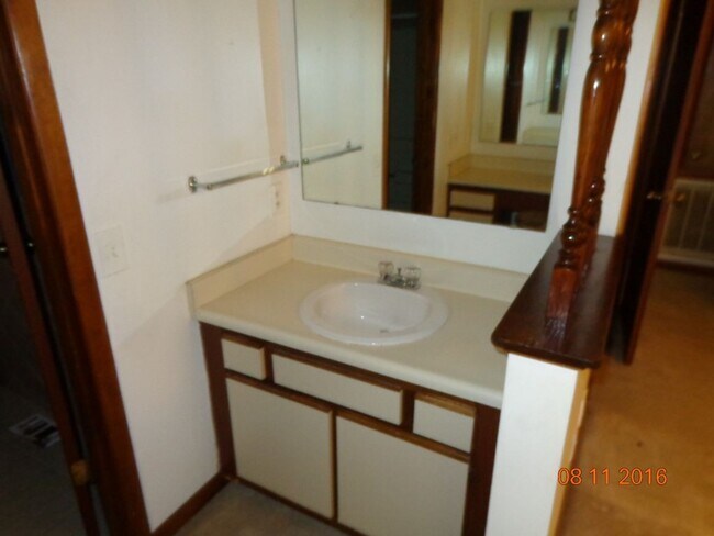 Building Photo - 7307 Bass Dr