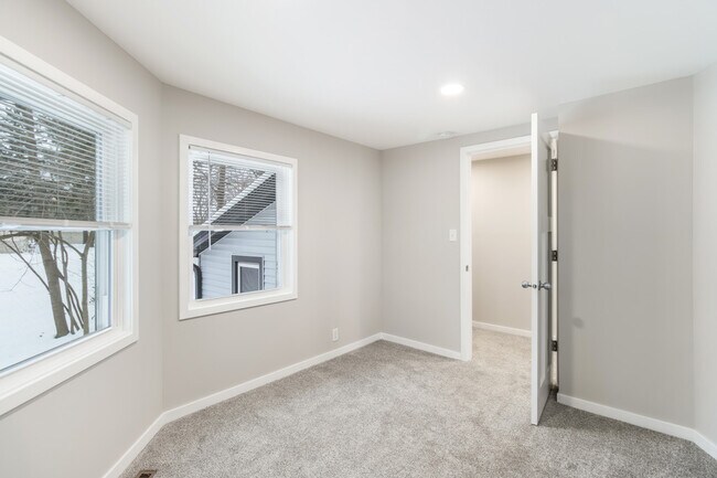 Building Photo - N95W26567 County Rd Q