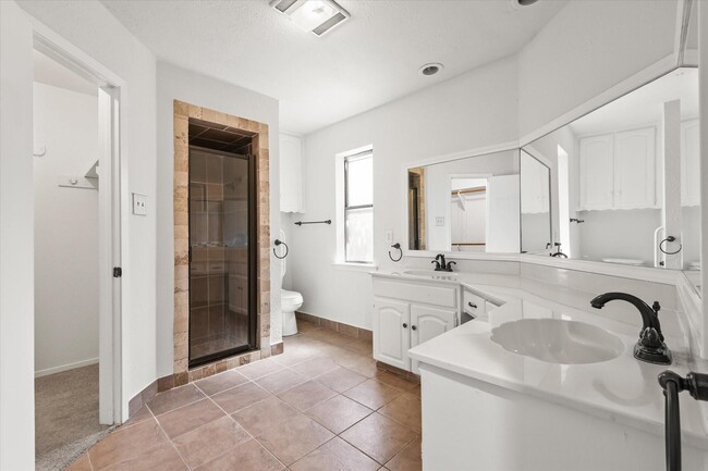 Building Photo - 4509 Branchview Dr