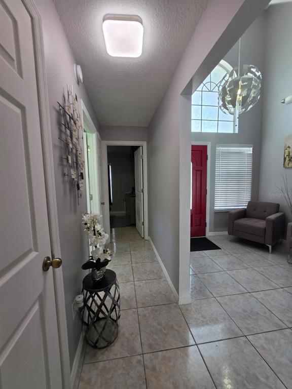 Building Photo - 763 Country Woods Cir