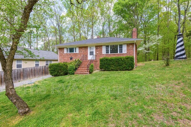 Building Photo - 36 Ferndale Drive