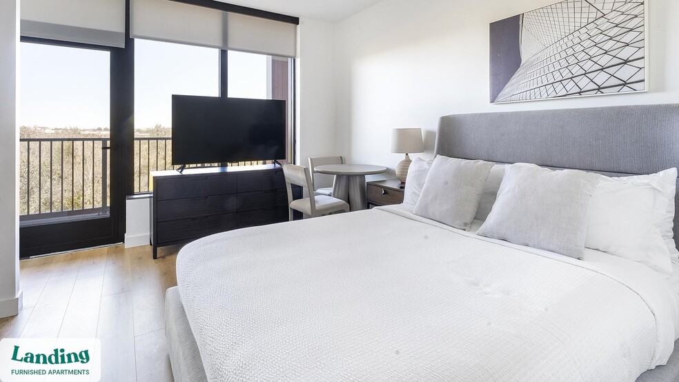 Building Photo - 632 Howard Rd SE