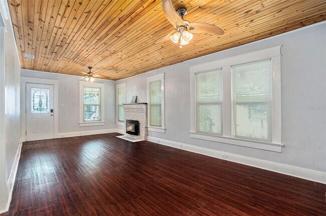 Building Photo - 1014 E Emma St