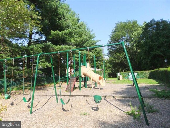 Building Photo - 1600 Hagys Ford Rd