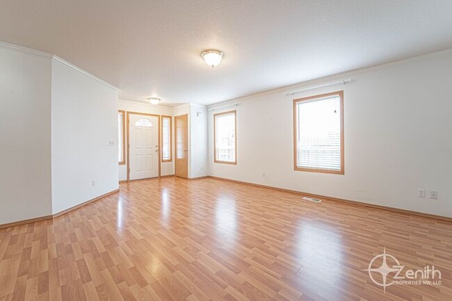 Building Photo - 8304 NE 158th Ave