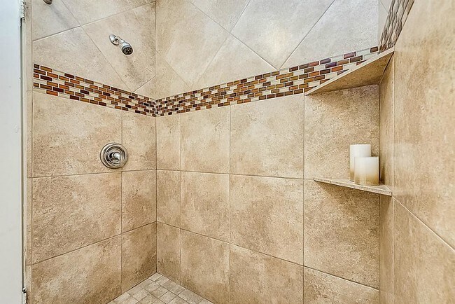 Building Photo - 5353 Institute Ln