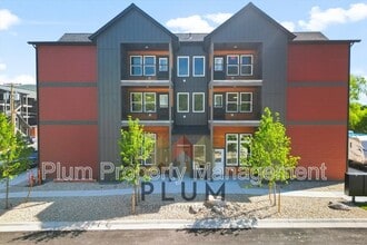 Building Photo - 425 Michigan Ave