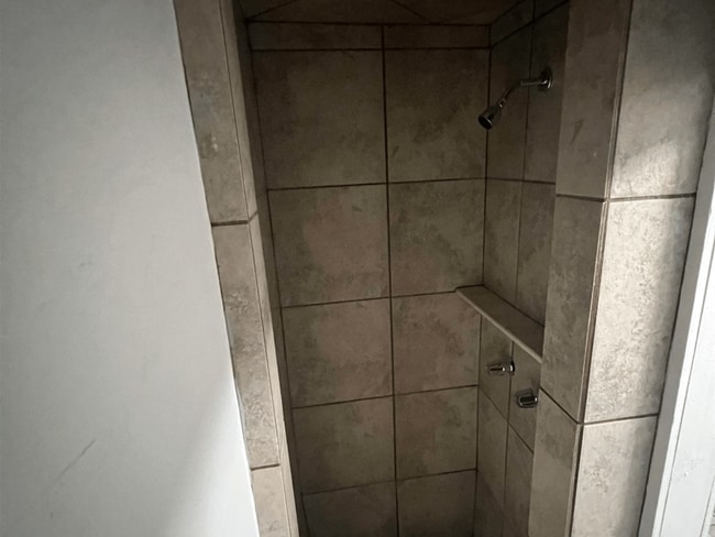 Building Photo - 1240 Levy Ave