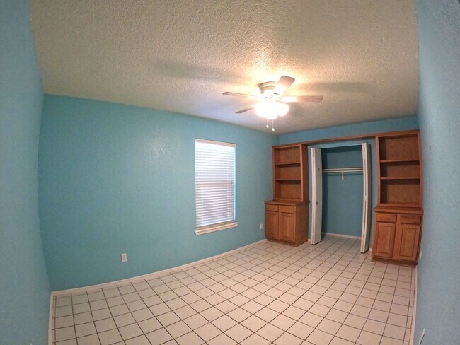 Building Photo - 2968 La Mesilla Circle