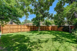 Building Photo - New Sunnyside House, Full Remodel, 2Bed/2Bath
