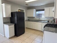Building Photo - 14431 Andrea Way Ln