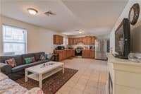 Building Photo - 970 Atwells Ave