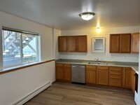 Building Photo - KW633-639