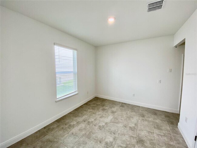 Building Photo - 12073 Bracco St